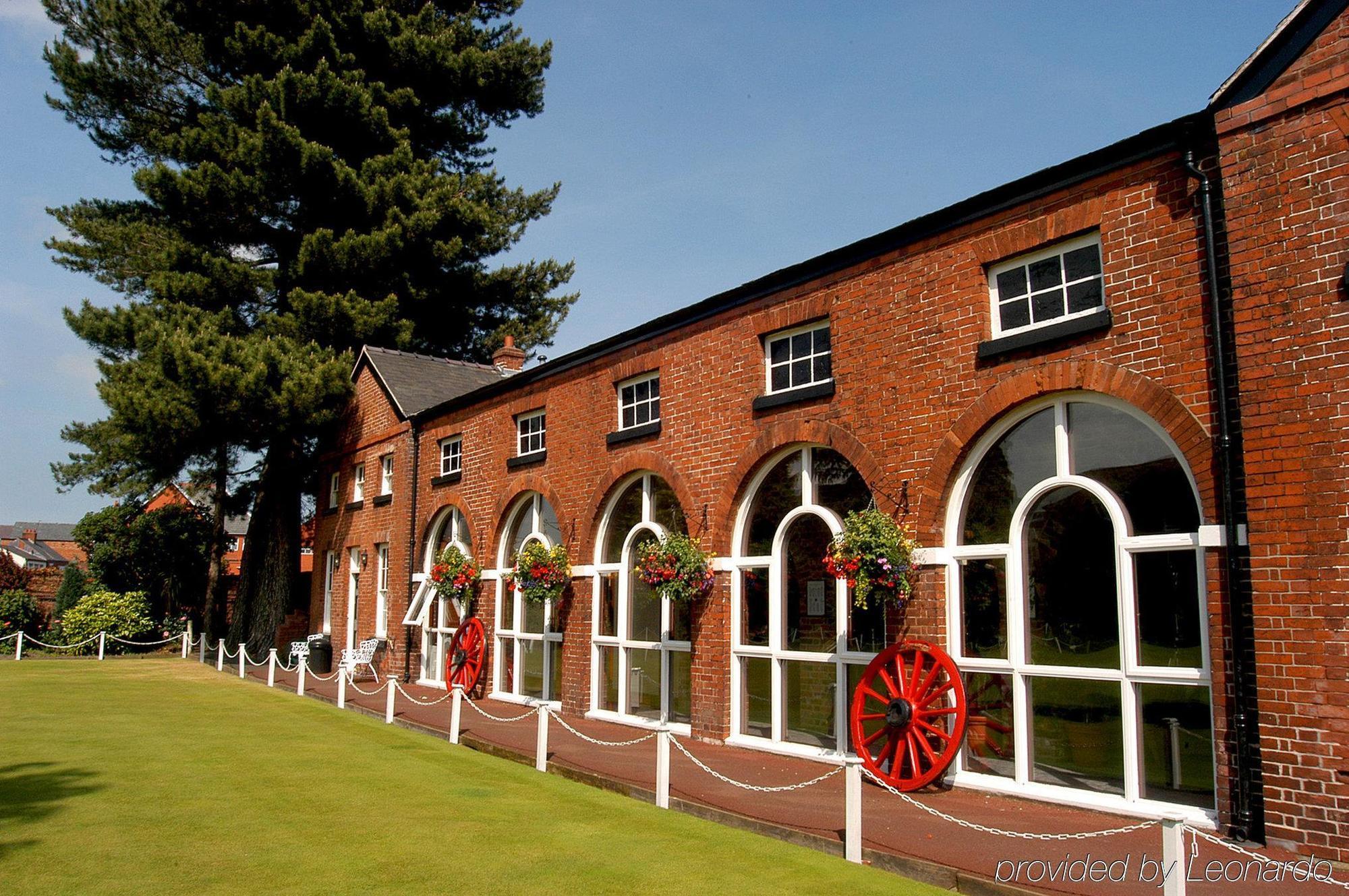 The Wynnstay Hotel, Oswestry, Shropshire Exterior photo