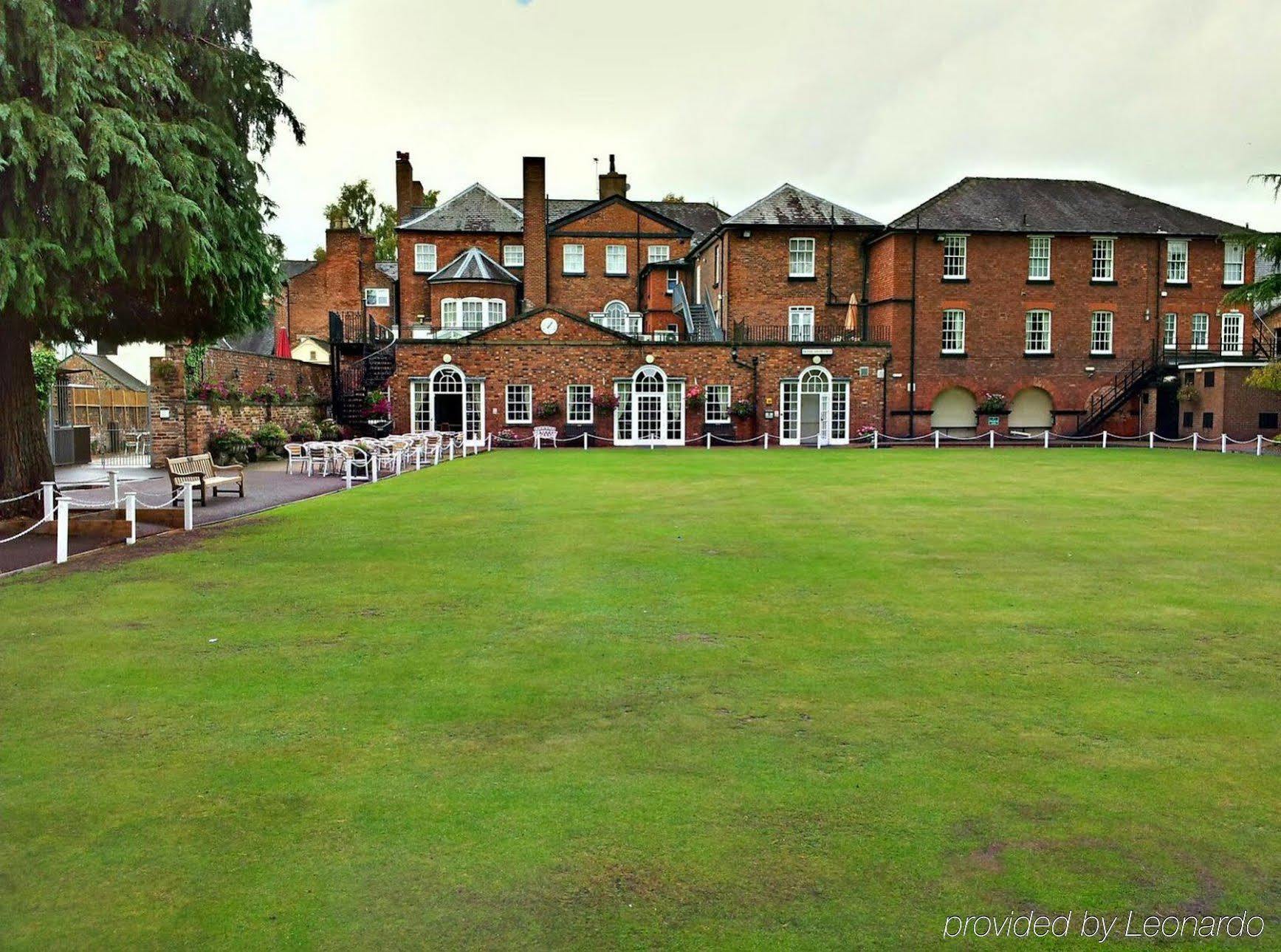 The Wynnstay Hotel, Oswestry, Shropshire Exterior photo